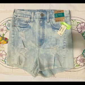 High Rise Stretch Jean Shorts Acid Recycled Size 8